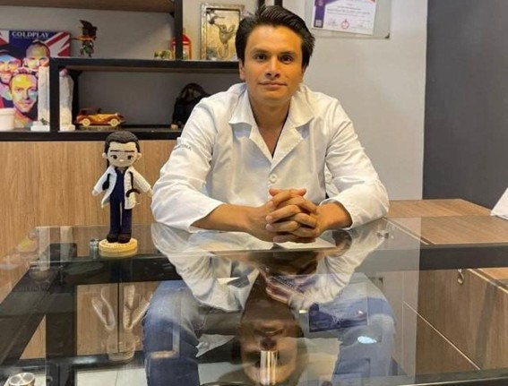 Dr. Mario Maza